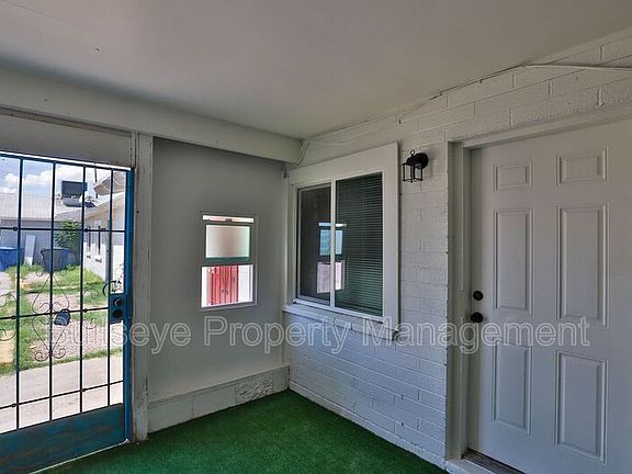 4th image of 545 S Hobson APT B