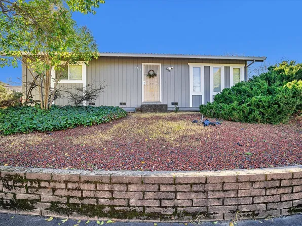 1717 - 1719 Mission Boulevard, Santa Rosa, CA 95409