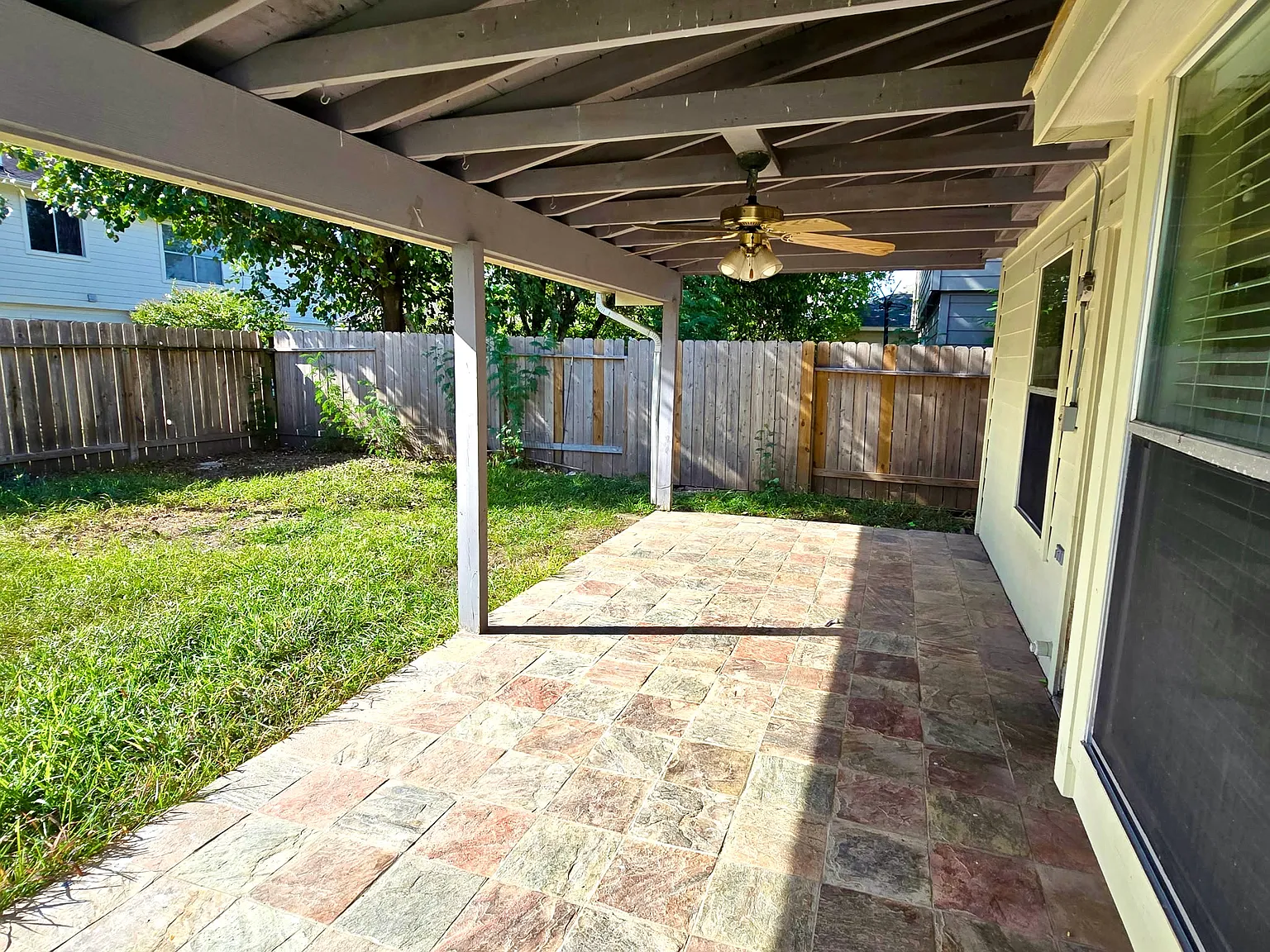 11822 Alex Ln — Photo 4