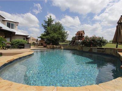 417 Apache Pass, Hutto, TX, 78634