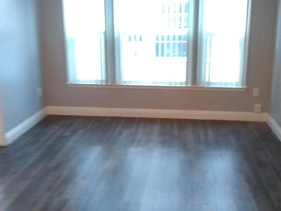 5th image of 929 S Serrano Ave APT 203