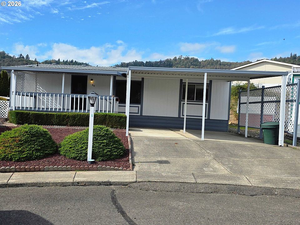 1st image of 812 Shadow Ranch Ln