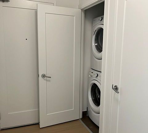 5th image of 310 Tweedsmuir Ave #2404