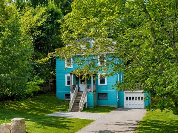 764 Lexington St, Waltham, MA 02452