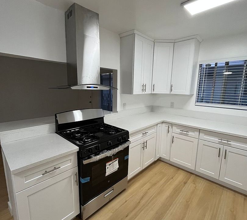 1st image of 2619-2631 Brighton Ave #2631-05