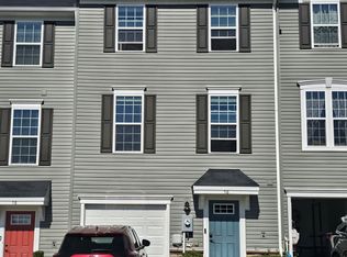 76 Park Dr, Palmyra, VA 22963