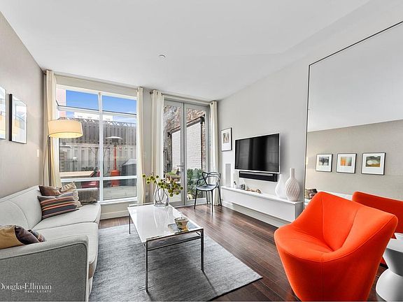 2nd image of 461 W 150th St APT 1B