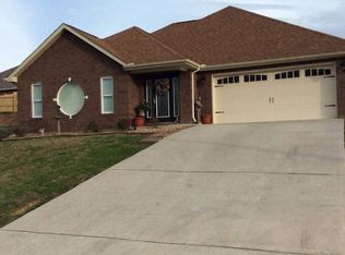 1022 Elsborn Ridge Rd, Maryville, TN 37801