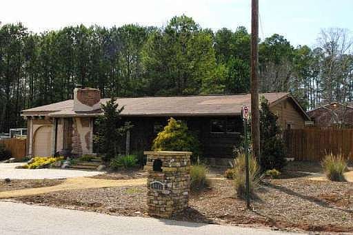 2nd image of 4417 Winfred Dr