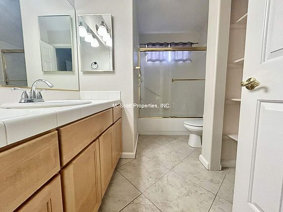 5th image of 1773 Bougainvillea Dr