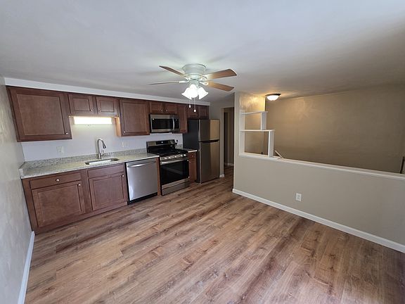 3rd image of 1041 Messineo Ave #1035