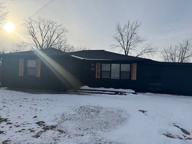 1st image of 6839 E 34th St