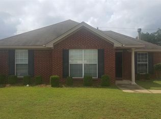 440 McDonald Dr, Wetumpka, AL 36092