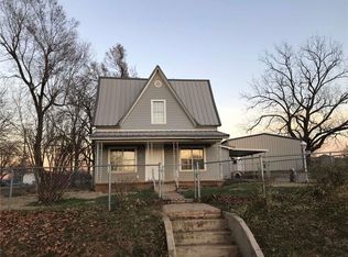 110 N Turner St, Washington, OK 73093