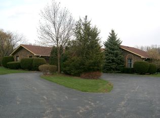 730 Sunrise Rd, Libertyville, IL 60048