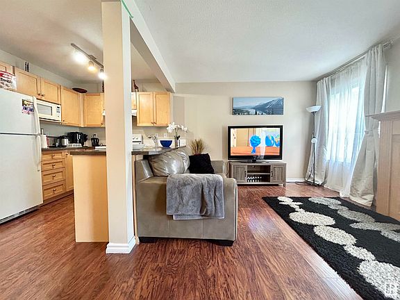 3rd image of 230 Edwards Dr SW #119
