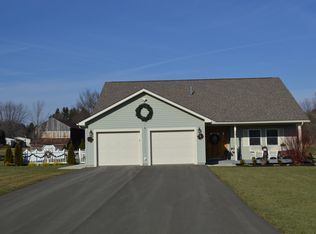 113 Old Stone Rd, Norwich, NY 13815