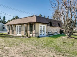 7858 Lakeview Dr, Lexington, MI 48450