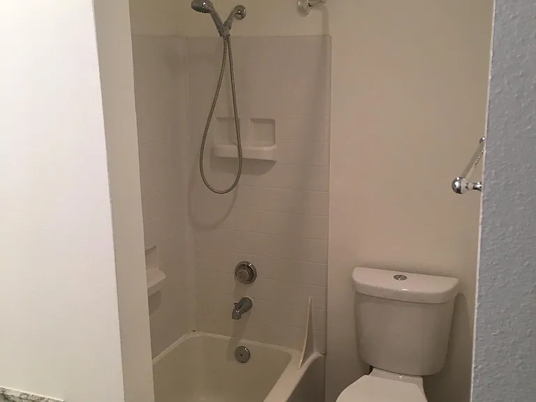 7161 SW Sagert St #104 — Photo 10