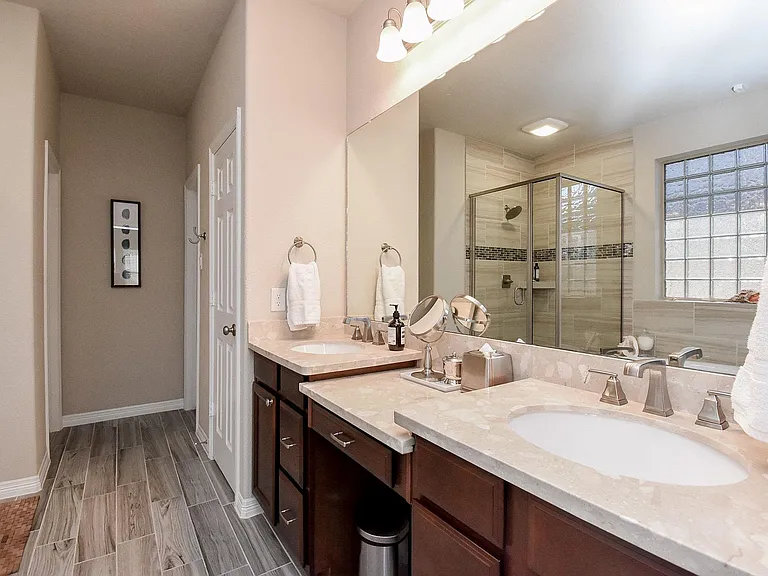 22126 Grand Mist Dr — Photo 33
