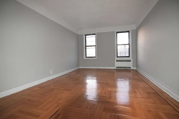 Rented by Zuz Realty | media 17