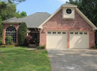 15103 Farndale Dr, Houston, TX 77062