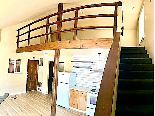 352 Galaxy Ln #D — Photo 7