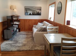 1108 E Hazel Ave #B, Burlington, WA 98233