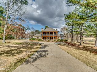 401 Johnstone Dr, Madison, MS 39110