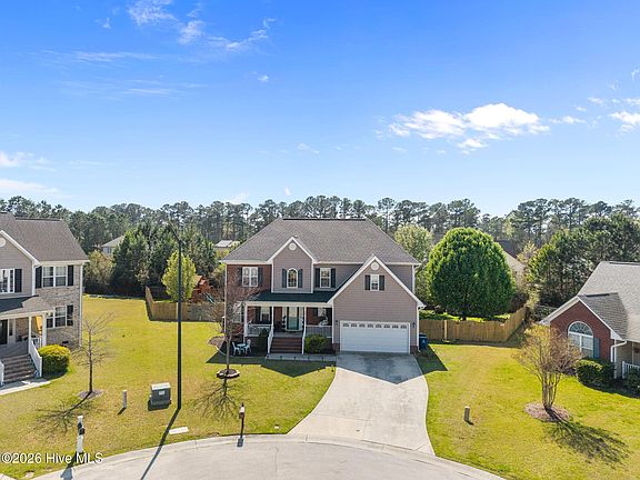 4th image of 104 Autumn Cove Court