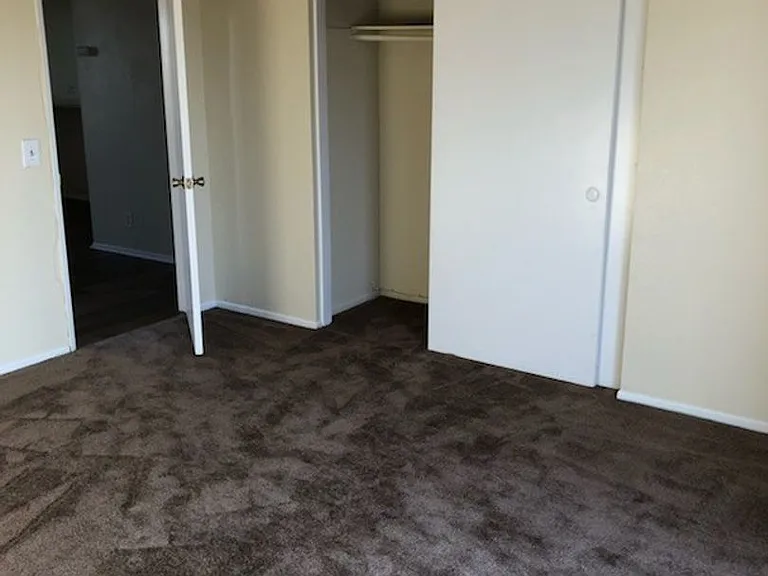 13517Trac — Photo 8