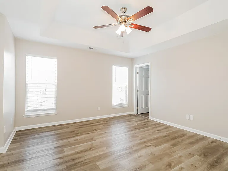 10480 Alexander Martin Ave — Photo 10