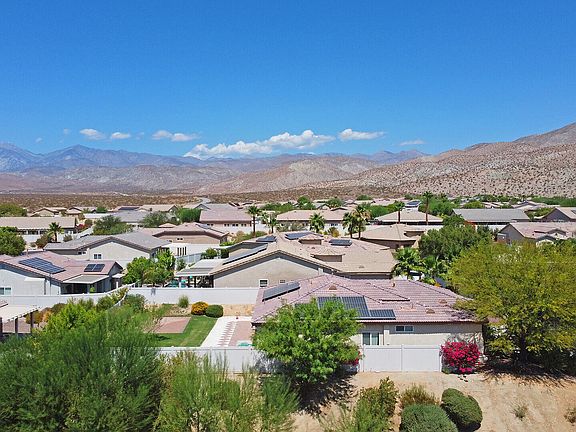 5th image of 64141 Yosemite Ln