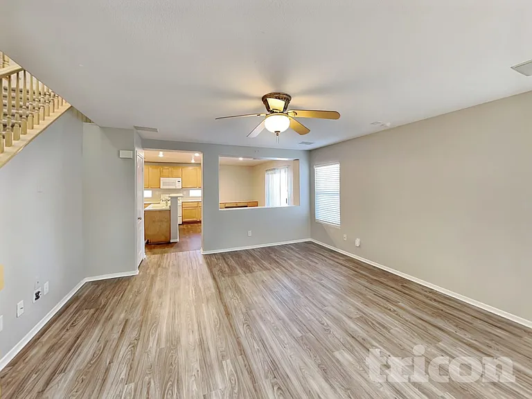 5969 Red Raspberry Ct — Photo 2