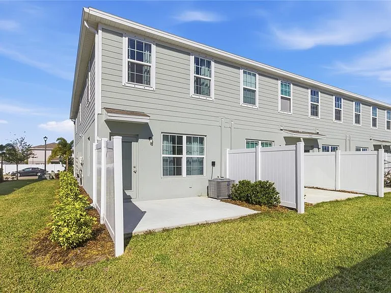 4740 Old Blush St — Photo 20