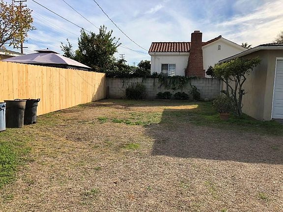 2nd image of 5329 El Monte Ave