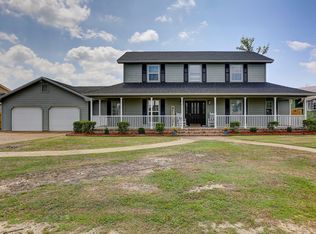 703 E 2nd St, Lynn Haven, FL 32444