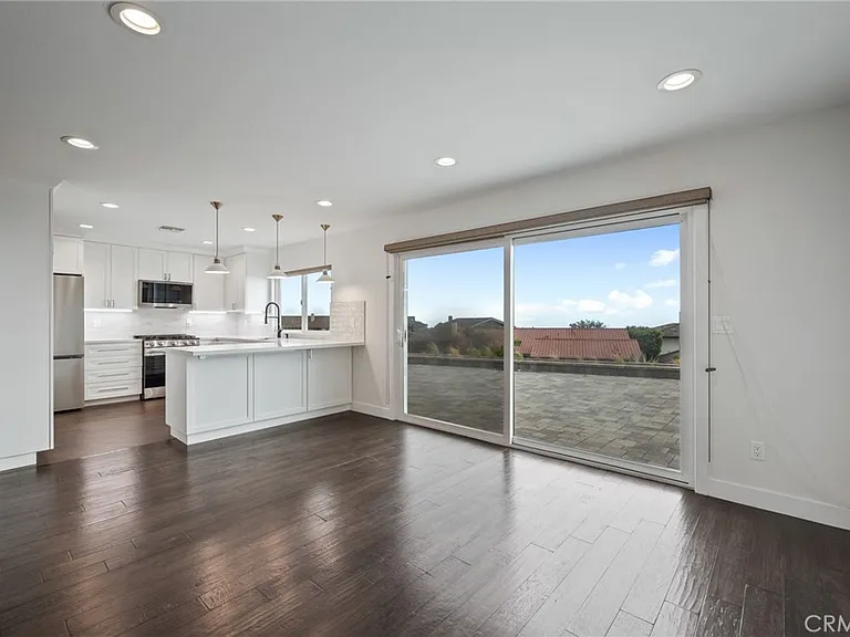 3404 Hightide Dr — Photo 9