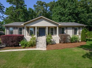 2108 Vestridge Dr, Vestavia Hills, AL 35216