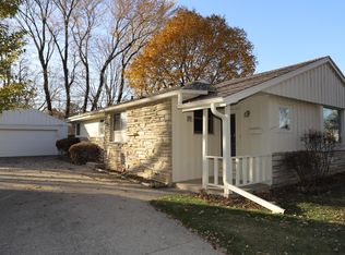 W66N791 Madison Ave, Cedarburg, WI 53012