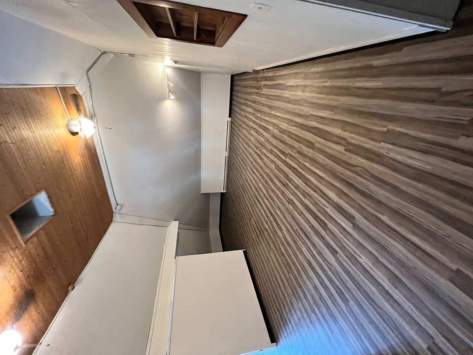 2nd image of 431 5th Ave S #11133867