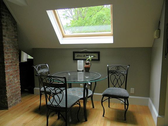 4th image of 34 Summer St #C