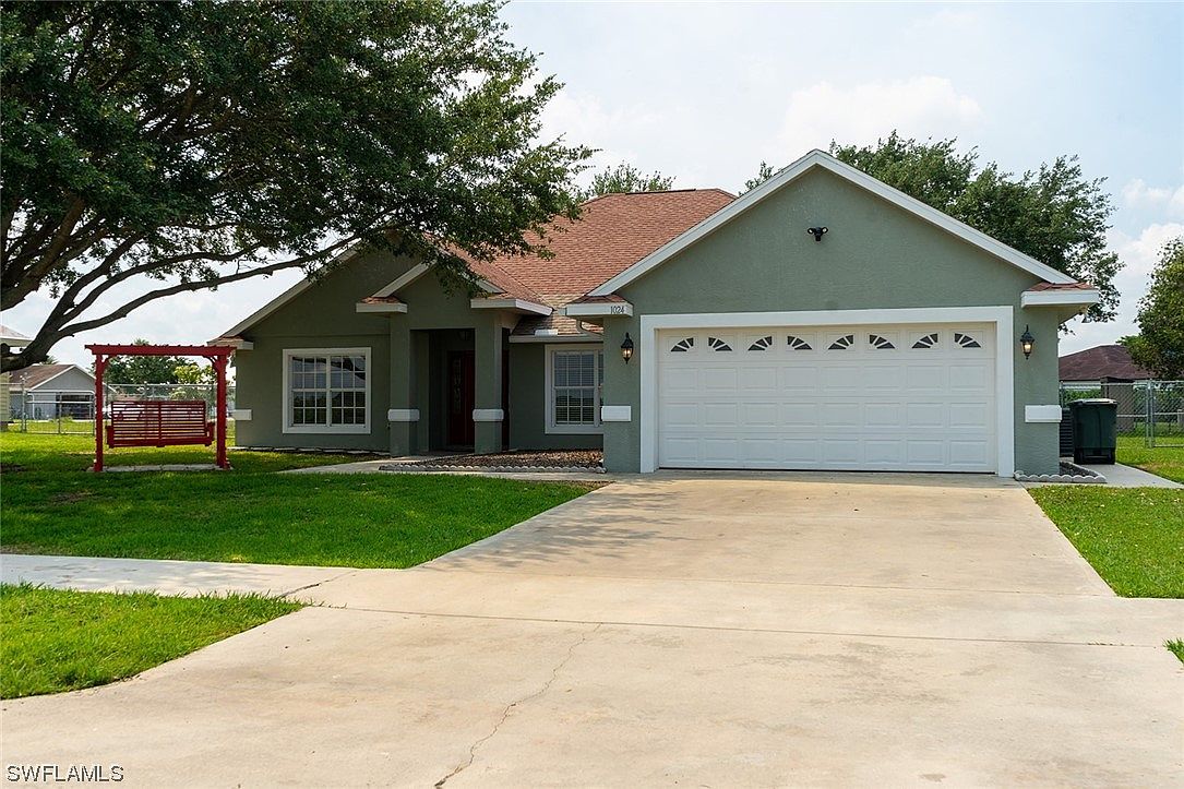 1024 W Avenida Del Rio, Clewiston, FL 33440 Zillow