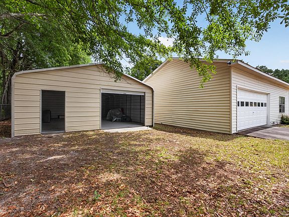 2nd image of 4218 Cedar Ridge N Drive