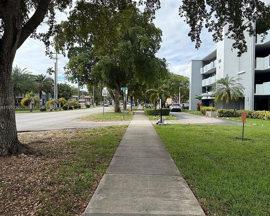 1st image of 1301 NE 191st St #F110