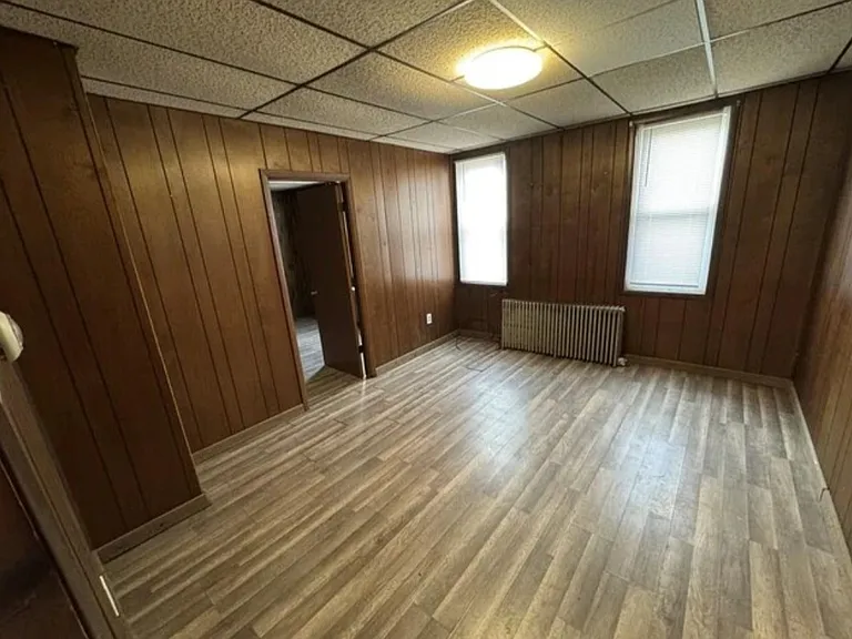 530 Naylor Rd #B — Photo 4