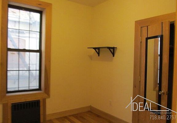 5th image of 355 Franklin Ave #0B