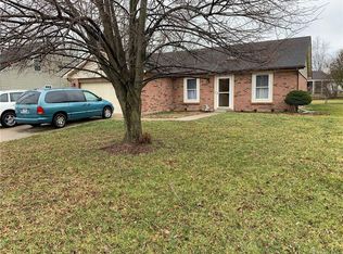 295 Woodsdale Dr, Monroe, OH