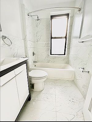 4th image of 540 W 180th St APT 33