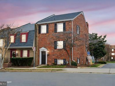 10400 Whitehead St, Fairfax, VA, 22030